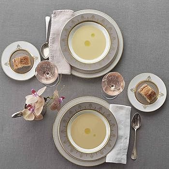 Amazon|【正規輸入品】 ウェッジウッド アンセミオン グレイ プレート Amazon|【正規輸入品】 ウェッジウッド アンセミオン グレイ プレート